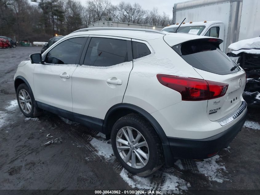 2017 NISSAN ROGUE SPORT SV - JN1BJ1CR9HW130313