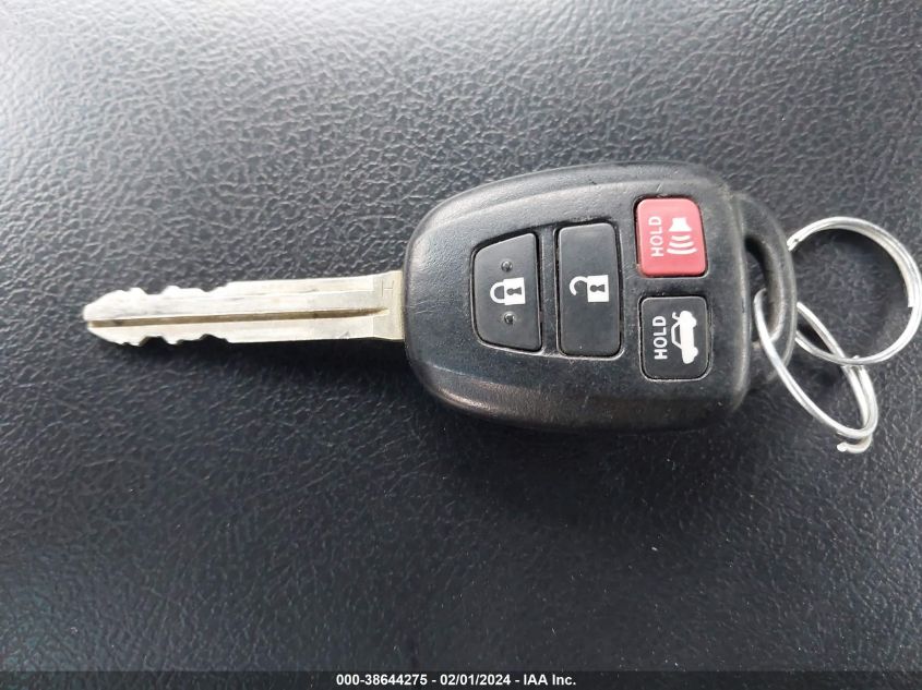 2016 TOYOTA CAMRY LE - 4T4BF1FK6GR542925