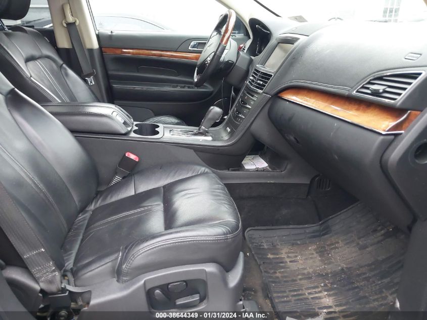 2014 LINCOLN MKT ECOBOOST - 2LMHJ5AT3EBL55465