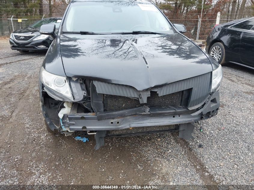 2014 LINCOLN MKT ECOBOOST - 2LMHJ5AT3EBL55465