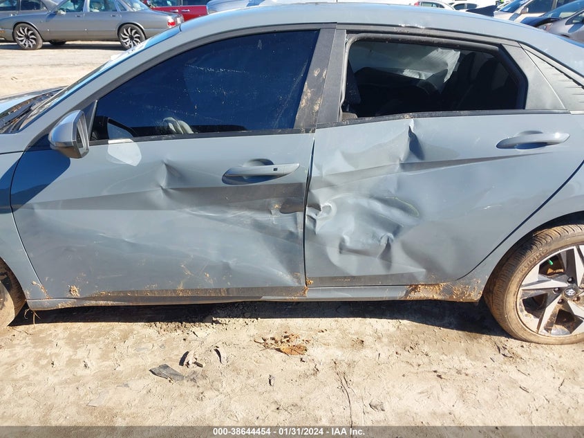 VIN KMHLS4AG1PU428930 2023 HYUNDAI ELANTRA SEL