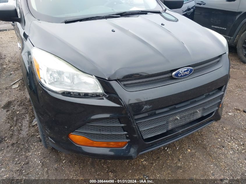 2015 FORD ESCAPE S - 1FMCU0F76FUB58104