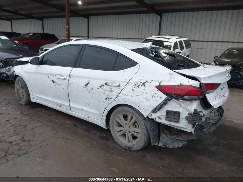 VIN 5NPD84LF0JH326676 2018 HYUNDAI ELANTRA SEL
