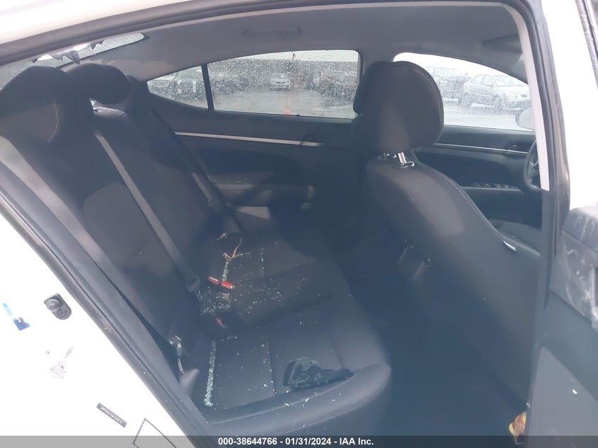 VIN 5NPD84LF0JH326676 2018 HYUNDAI ELANTRA SEL