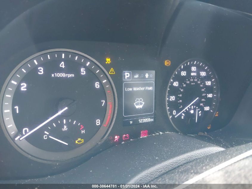 2016 HYUNDAI TUCSON LIMITED/SPORT AND ECO/SE - KM8J3CA4XGU209212