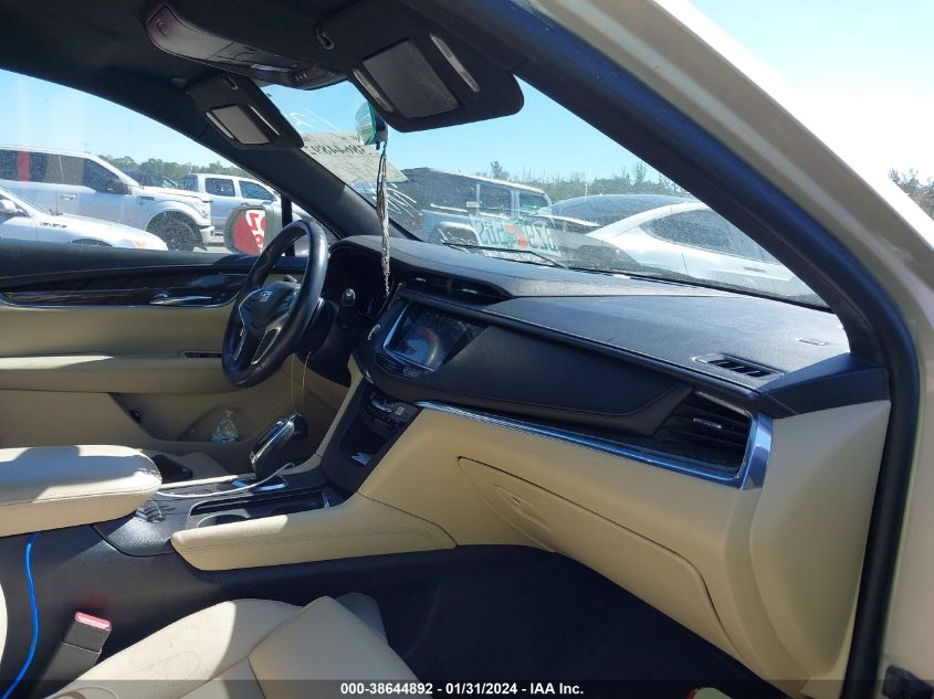 2017 CADILLAC XT5 - 1GYKNARS7HZ108704