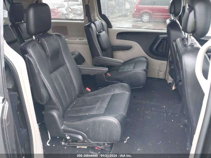 2016 CHRYSLER TOWN & COUNTRY LX - 2C4RC1AG4GR253905