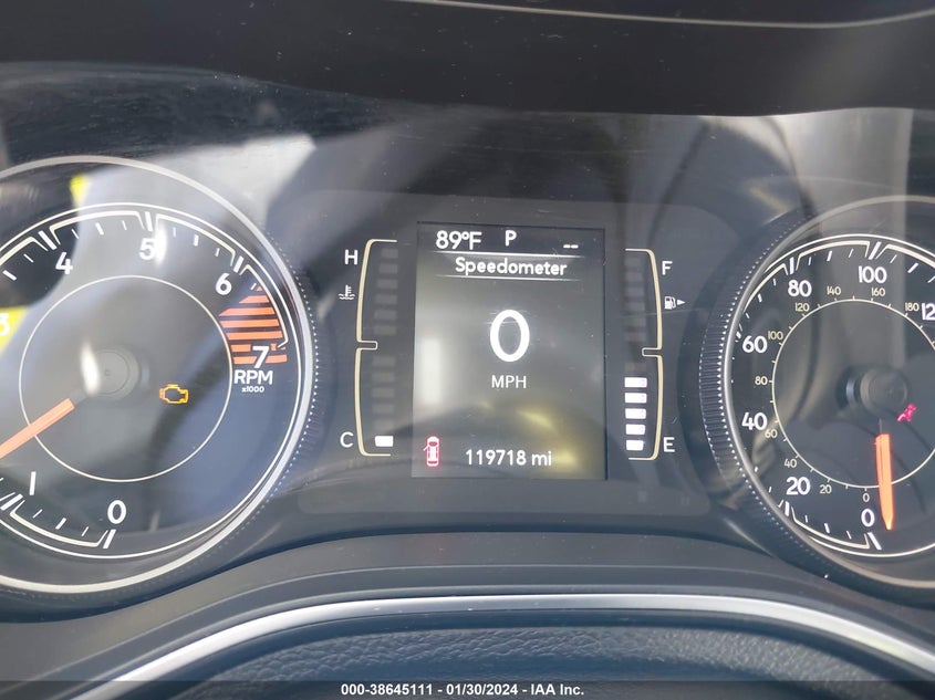 VIN 1C4PJLLB1KD129256 2019 JEEP CHEROKEE LATITUDE PLUS