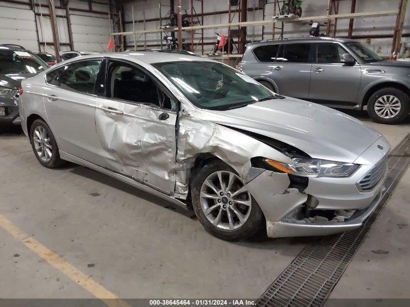 3FA6P0H73HR378533 FORD FUSION SE 2017