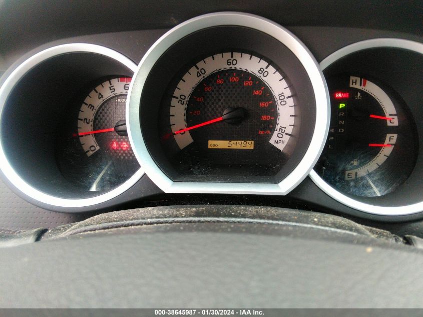 2015 TOYOTA TACOMA - 5TFTX4CN3FX050981