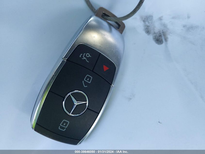 2022 MERCEDES-BENZ GLC 300 - W1N0G8DB4NG100549