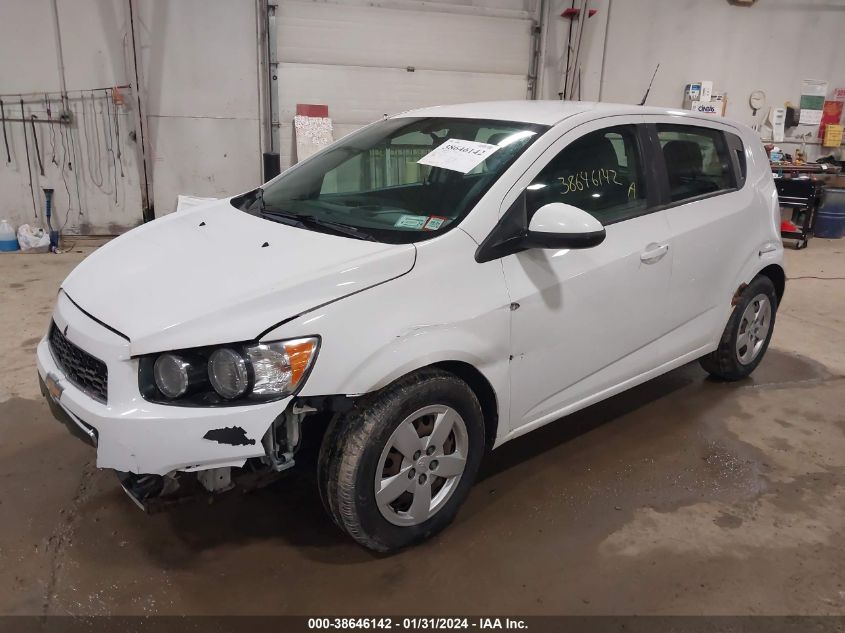2014 CHEVROLET SONIC LS AUTO - 1G1JA6SG4E4208132