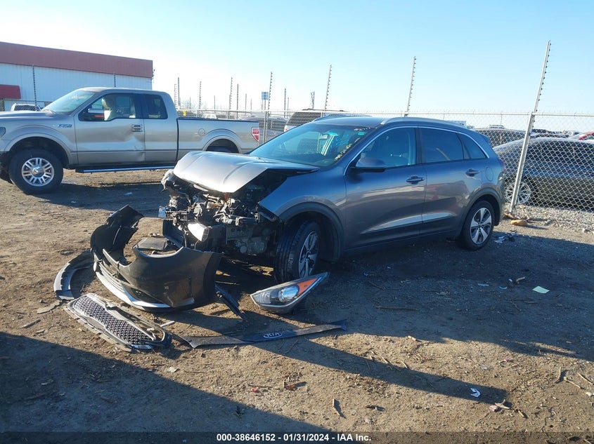 VIN KNDCB3LC3H5089396 2017 KIA NIRO LX