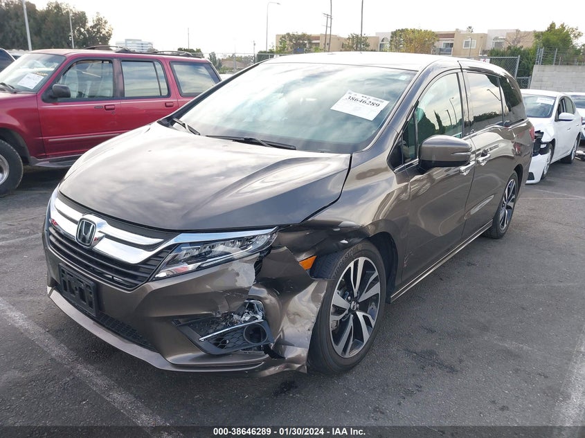 VIN 5FNRL6H91JB068072 2018 HONDA ODYSSEY ELITE