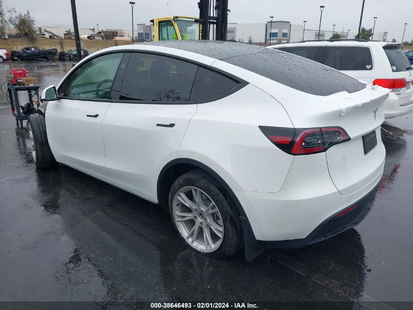 2023 TESLA MODEL Y AWD/LONG RANGE DUAL MOTOR ALL-WHEEL DRIVE - 7SAYGDEE2PF872673