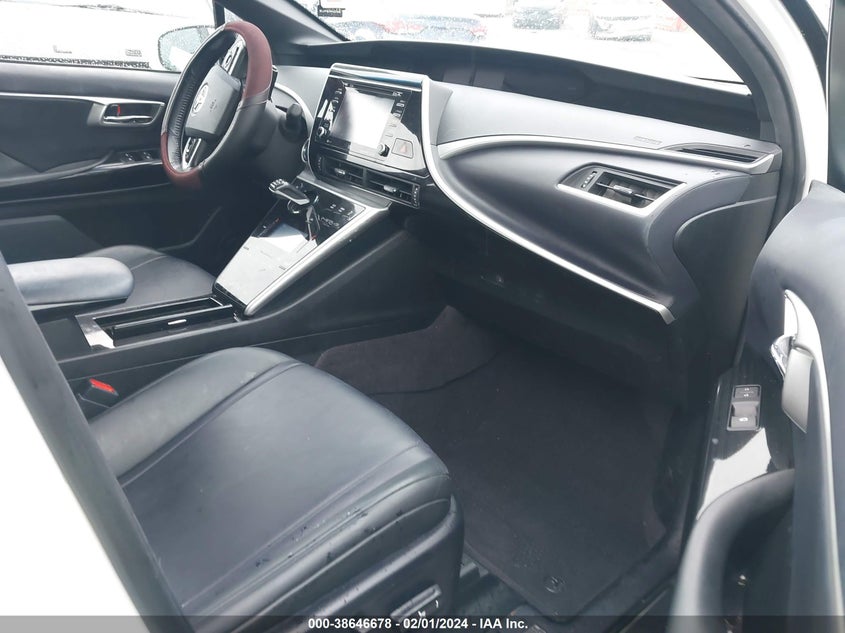 VIN JTDBVRBD8JA004503 2018 TOYOTA MIRAI