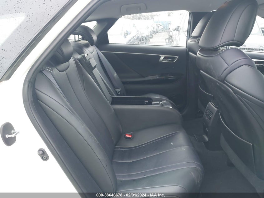 VIN JTDBVRBD8JA004503 2018 TOYOTA MIRAI