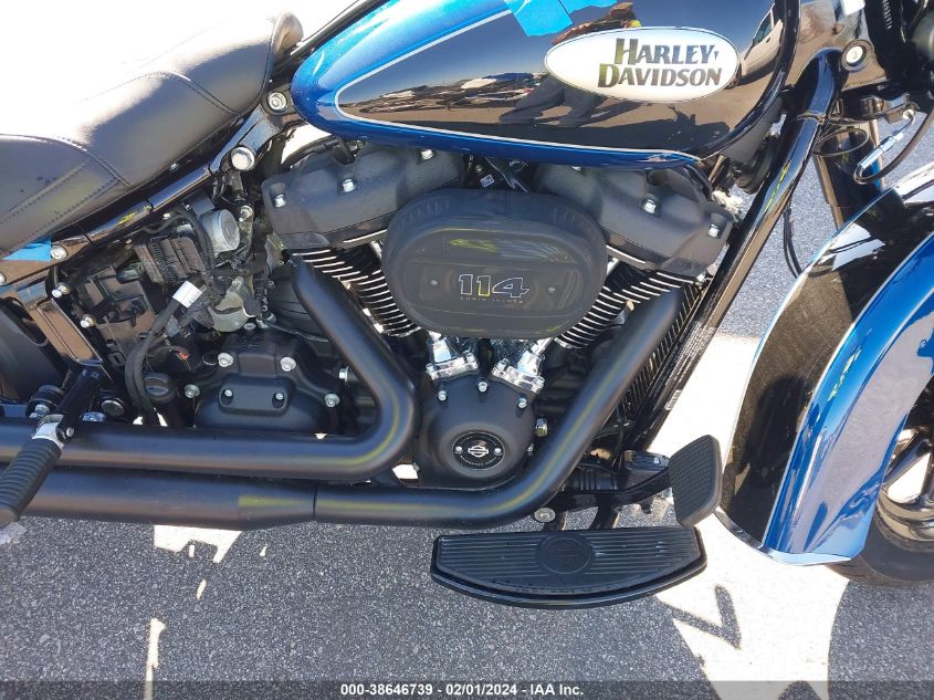 2022 HARLEY-DAVIDSON FLHCS - 1HD1YBK16NB050197