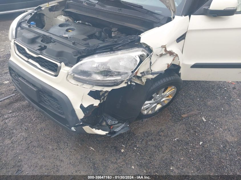 2013 KIA SOUL + KNDJT2A68D7574496
