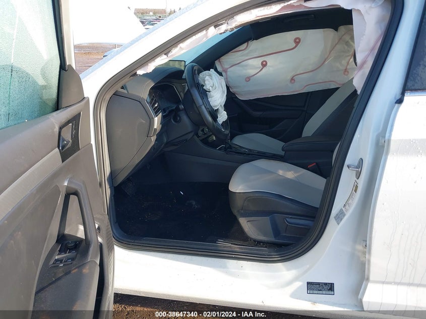 VIN 3VWC57BU1LM101151 2020 VOLKSWAGEN JETTA S/SE/R-LINE