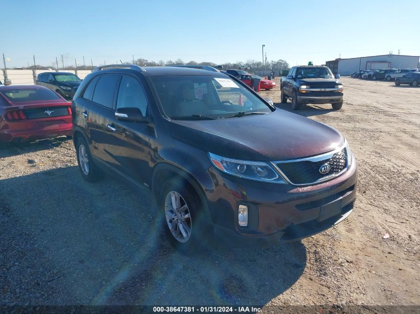 2014 KIA SORENTO LX - 5XYKTCA63EG520537