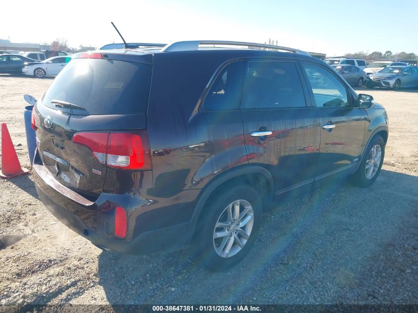 2014 KIA SORENTO LX - 5XYKTCA63EG520537