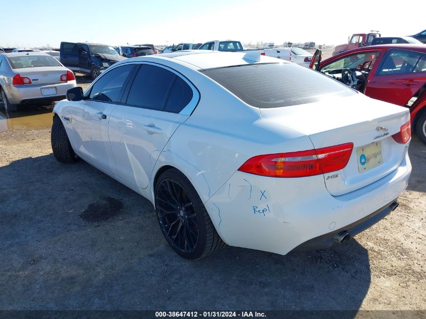 2017 JAGUAR XE 25T - SAJAR4BG0HA975536