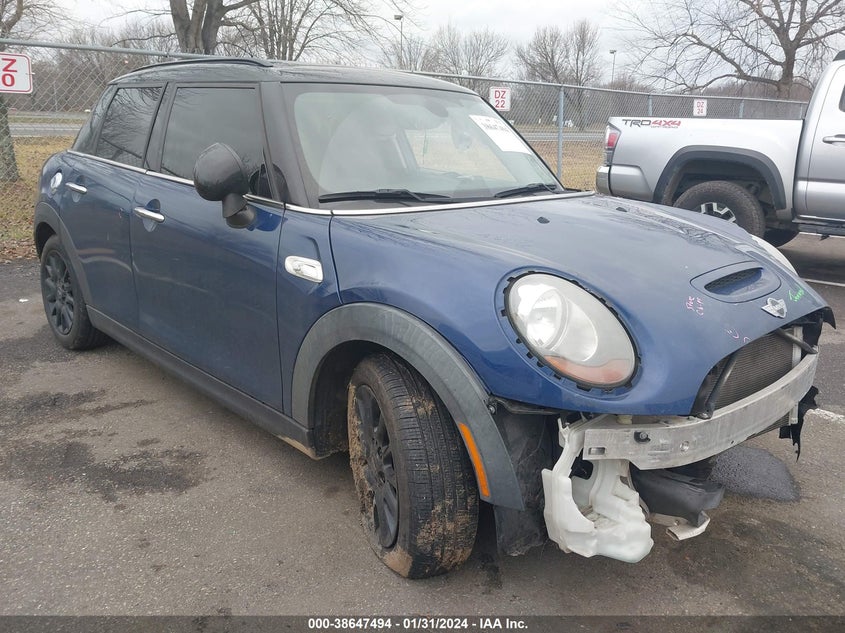 VIN WMWXU3C53J2F51265 2018 MINI HARDTOP COOPER S