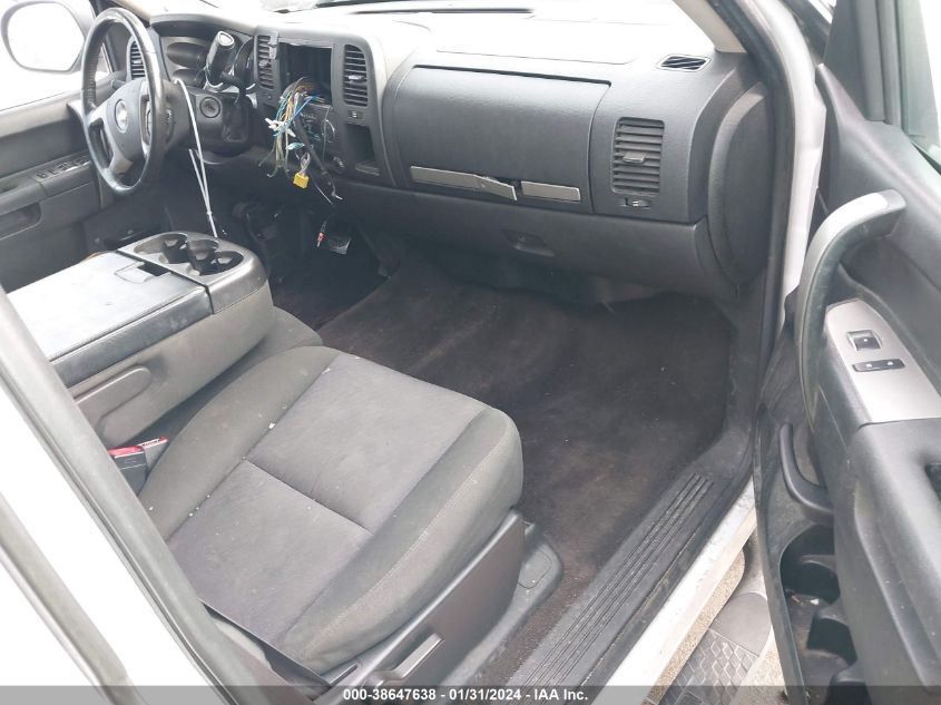 2013 CHEVROLET SILVERADO 1500 LT - 1GCRCSE07DZ108619