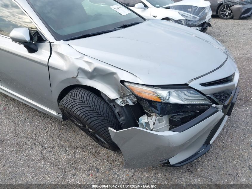 2018 TOYOTA CAMRY XSE - 4T1B61HK1JU102688