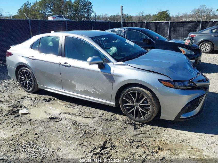 2024 TOYOTA CAMRY SE - 4T1T11AK5RU858811