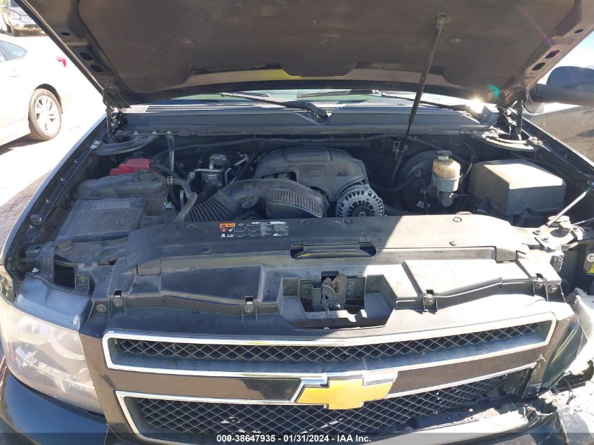 2013 CHEVROLET SUBURBAN 1500 LT - 1GNSCJE00DR268845