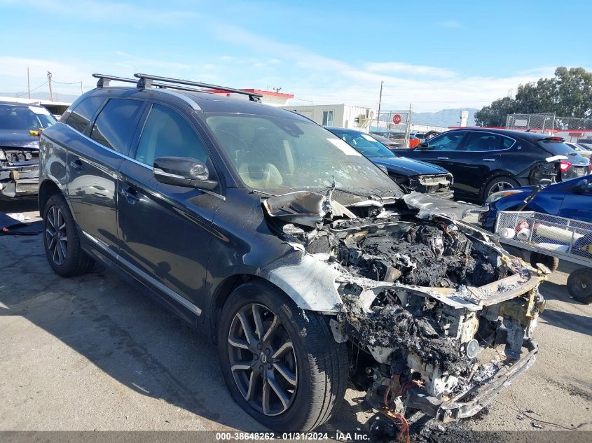 YV449MRR3H2075126 VOLVO XC60 T6/DYNAMIC 2017