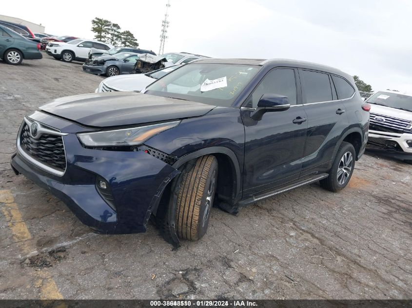 2023 TOYOTA HIGHLANDER XLE - 5TDKDRAH6PS021948