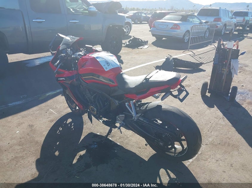 VIN MLHRH0150P5400029 2023 HONDA CBR650 RA
