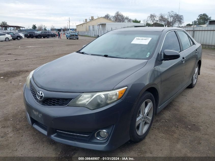 2014 TOYOTA CAMRY SE - 4T1BF1FK1EU370911