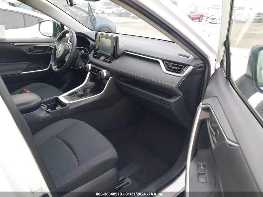 2020 TOYOTA RAV4 LE - JTMH1RFVXLD051171