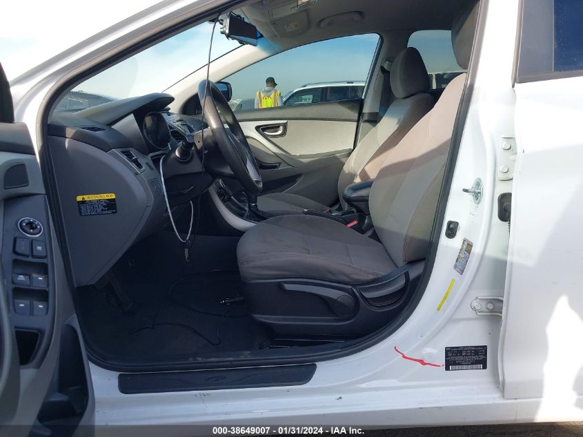 2016 HYUNDAI ELANTRA SE/SPORT/LIMITED - 5NPDH4AEXGH708118