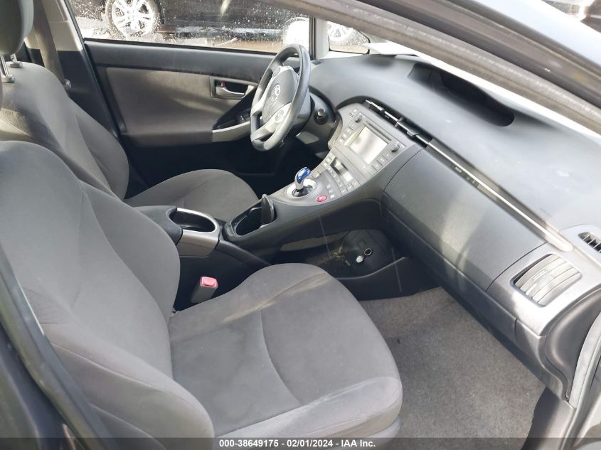 2013 TOYOTA PRIUS TWO - JTDKN3DU8D1623715