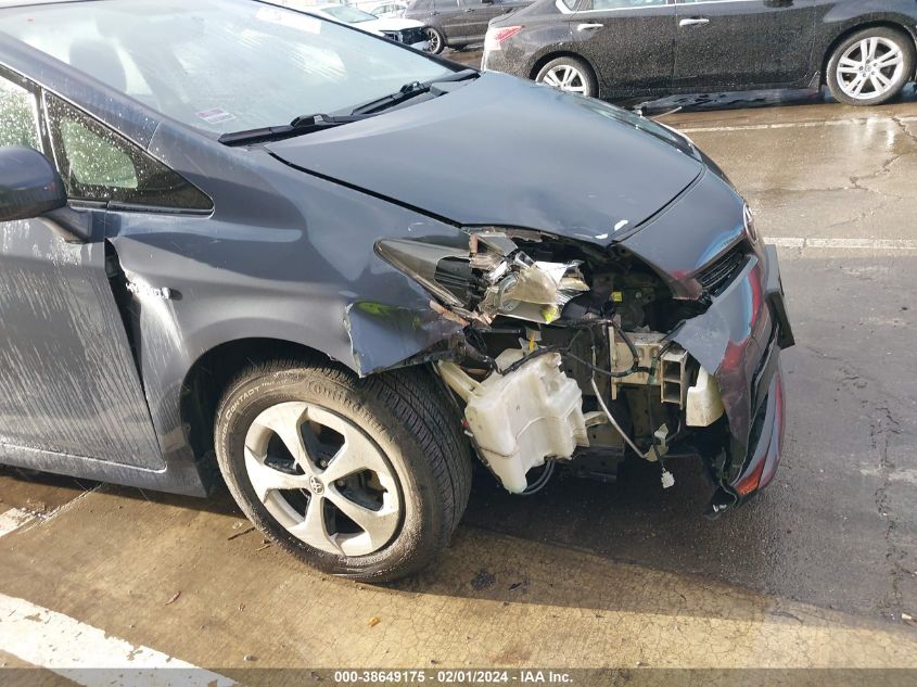 2013 TOYOTA PRIUS TWO - JTDKN3DU8D1623715