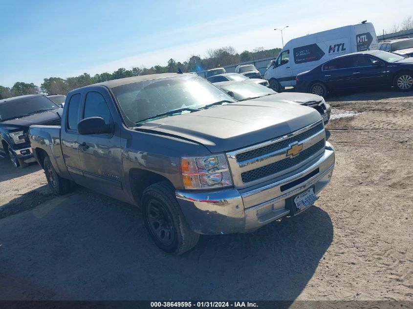 2013 CHEVROLET SILVERADO 1500 LS - 1GCRCREA4DZ144429