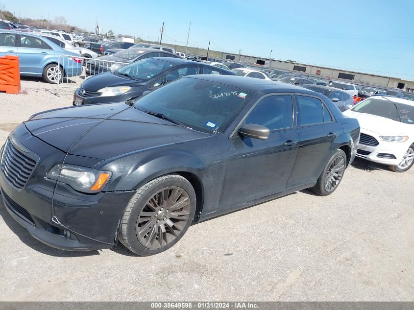 2013 CHRYSLER 300C JOHN VARVATOS - 2C3CCADT3DH693473