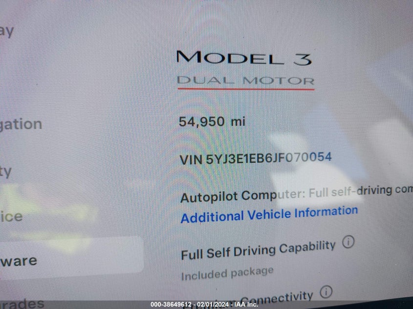 VIN 5YJ3E1EB6JF070054 2018 TESLA MODEL 3