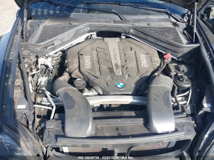 2013 BMW X6 XDRIVE50I - 5UXFG8C5XDL592120