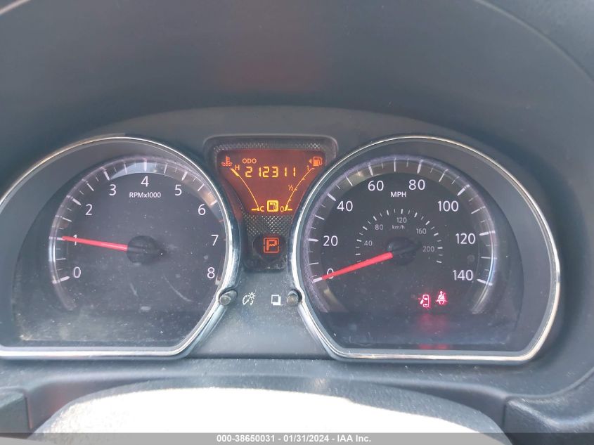 2013 NISSAN VERSA 1.6 SV - 3N1CN7AP1DL843901