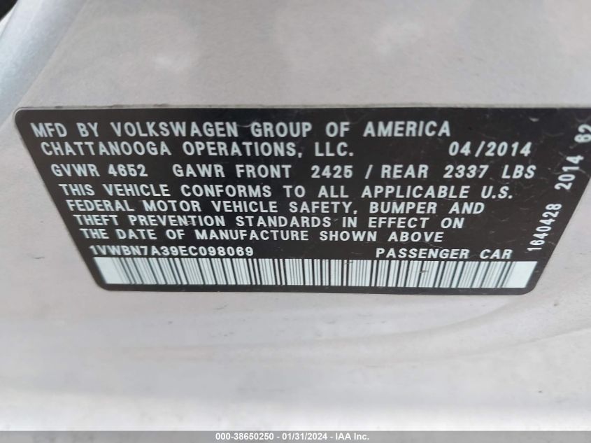 2014 VOLKSWAGEN PASSAT 2.0L TDI SE - 1VWBN7A39EC098069