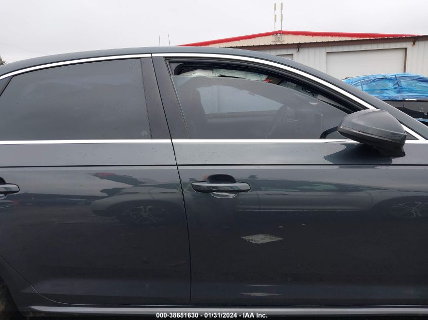 2017 AUDI A4 2.0T PREMIUM - WAUFNAF42HN037719