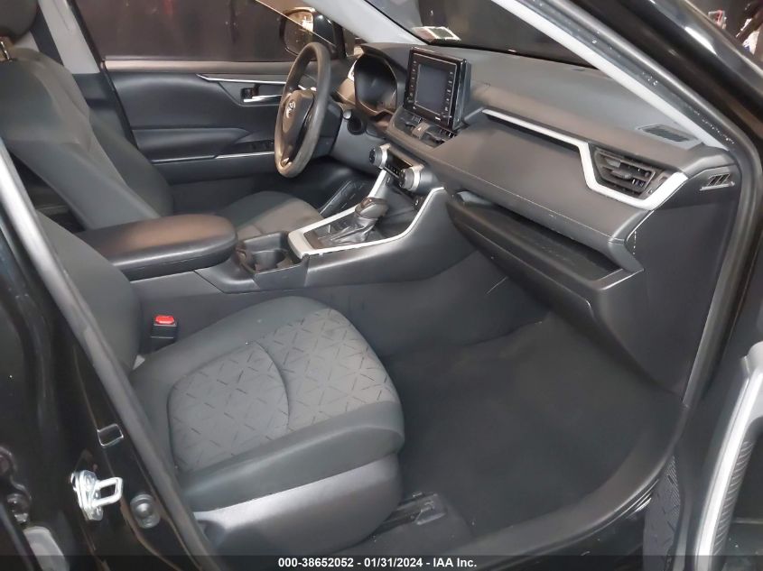 2020 TOYOTA RAV4 XLE - 2T3P1RFV6LW132814