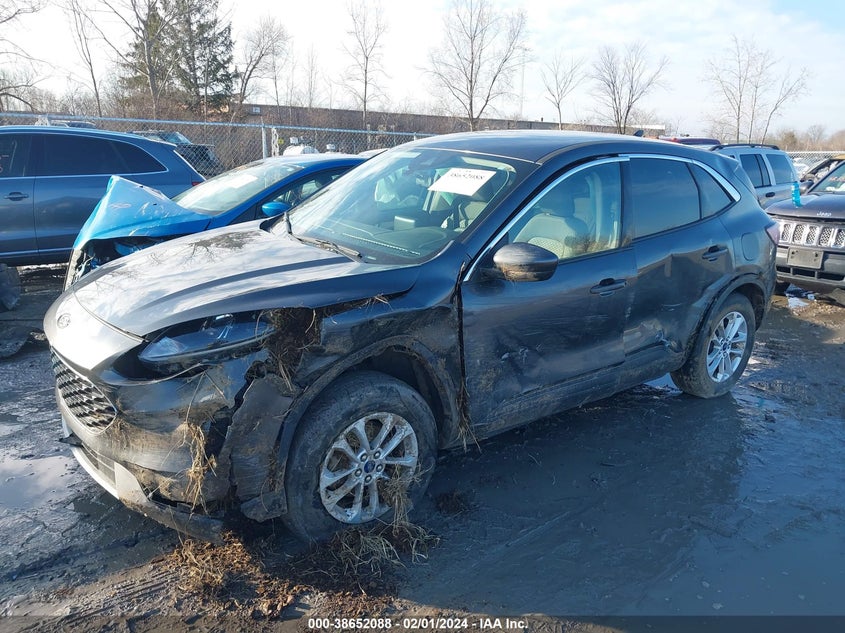 VIN 1FMCU9G65LUC41206 2020 FORD ESCAPE SE