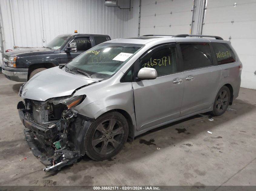 2016 TOYOTA SIENNA SE - 5TDXK3DC7GS696507